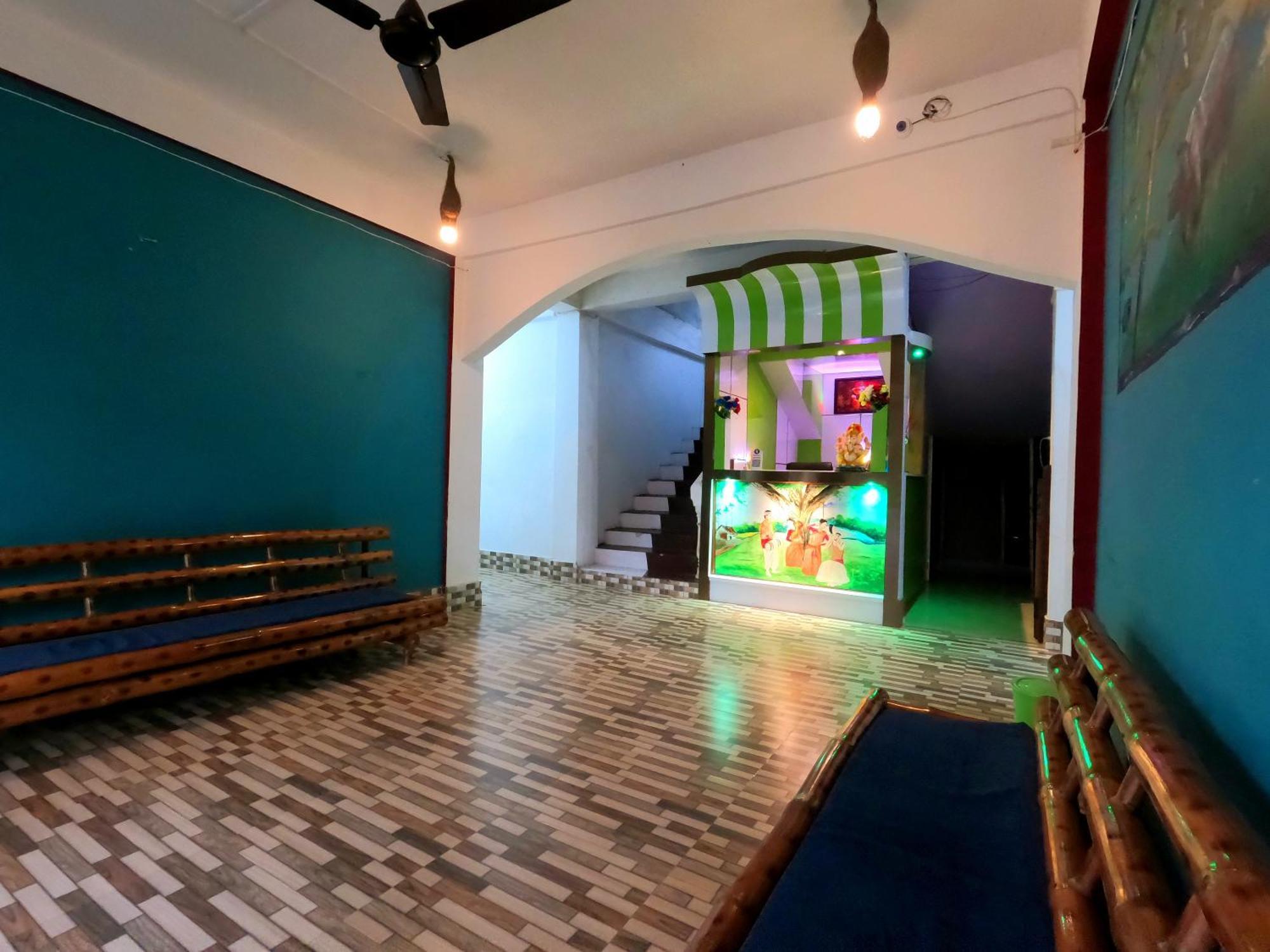 Kareng Party Camp N Homestay Kāziranga エクステリア 写真